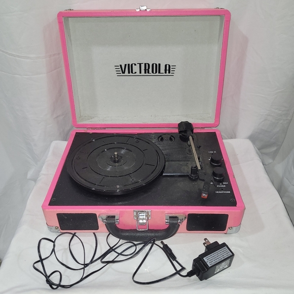 Victrola's pink black The Journey Suitcase Record Player UNTESTED NO RECORDS - Picture 1 of 14